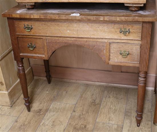 An early Victorian oak side table, W.91cm